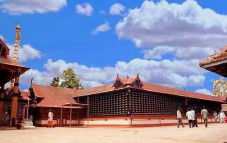 CHOTTANIKKARA BHAGAVATHY TEMPLE, TEMPLE,  service in , 