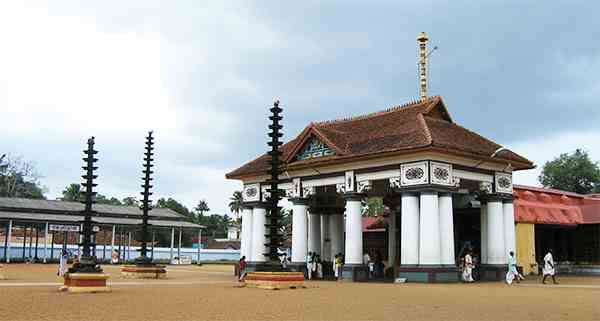 ETTUMANOOR MAHADEVA TEMPLE, TEMPLE,  service in , 