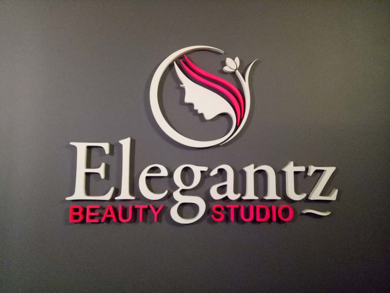 ELEGANTZ BEAUTY STUDIO, BEAUTY PARLOUR,  service in North Paravur, Ernakulam