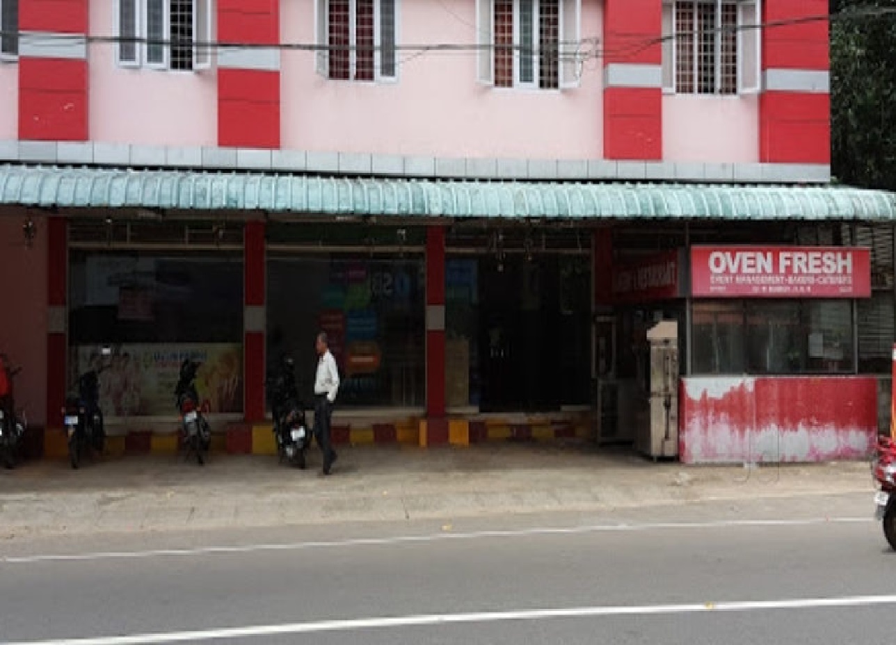 Oven Fresh Restaurant, RESTAURANT,  service in Kumbanad, Pathanamthitta