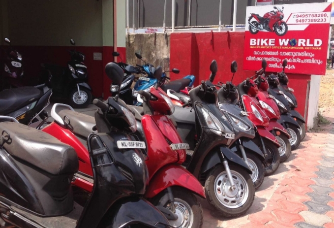 Bike World, BIKE SHOWROOM,  service in Kottayam, Kottayam