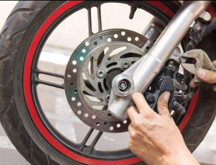 Bajaj service, BIKE SERVICE,  service in Kumaranalloor, Kottayam