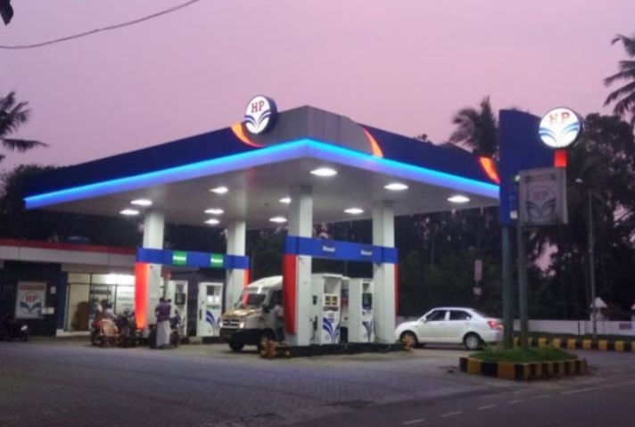 Hindustan Petroleum, PETROL PUMP,  service in Poonhar, Kottayam