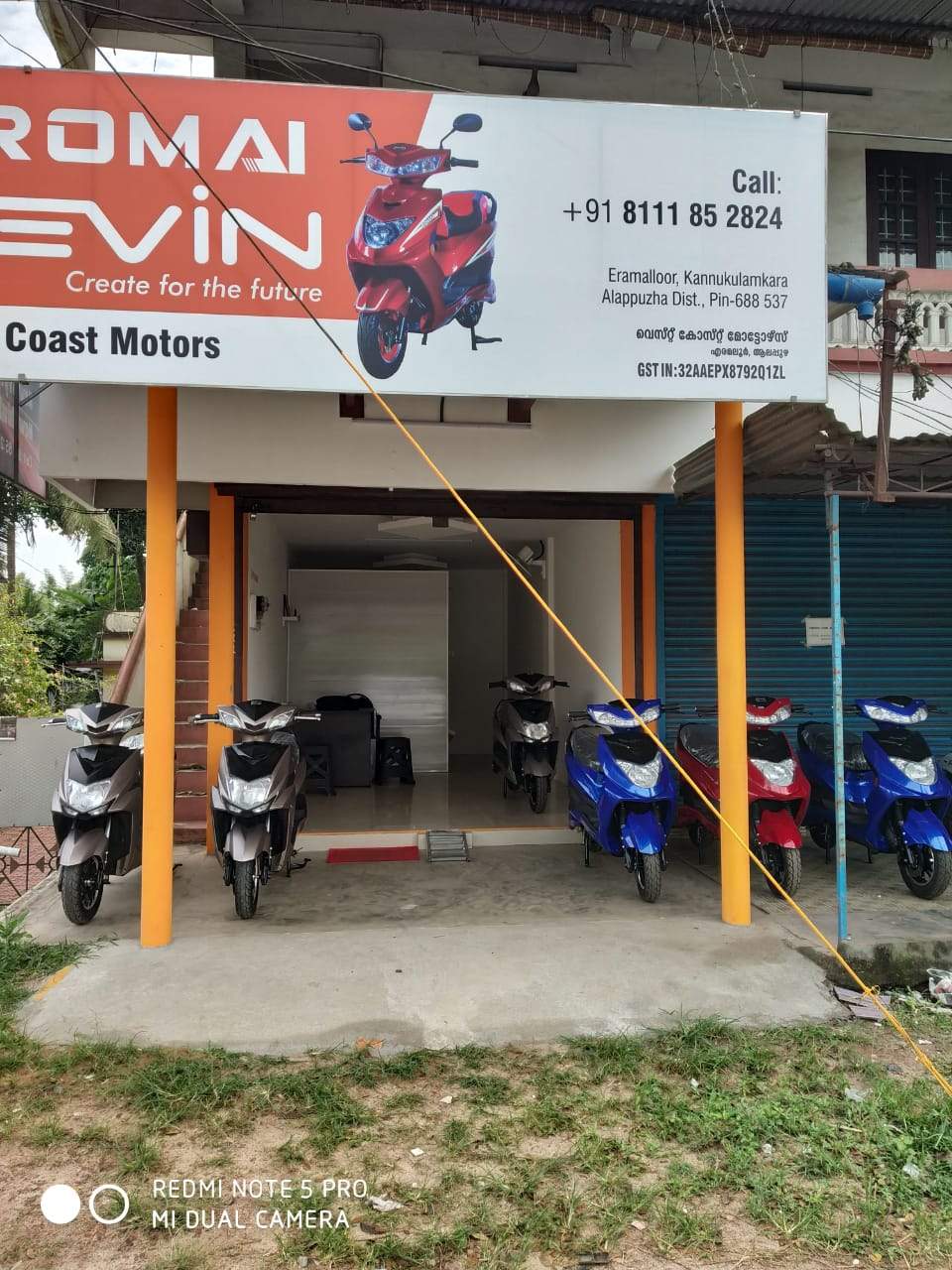 West Cost Motors, BIKE SHOWROOM,  service in Eramalloor, Alappuzha