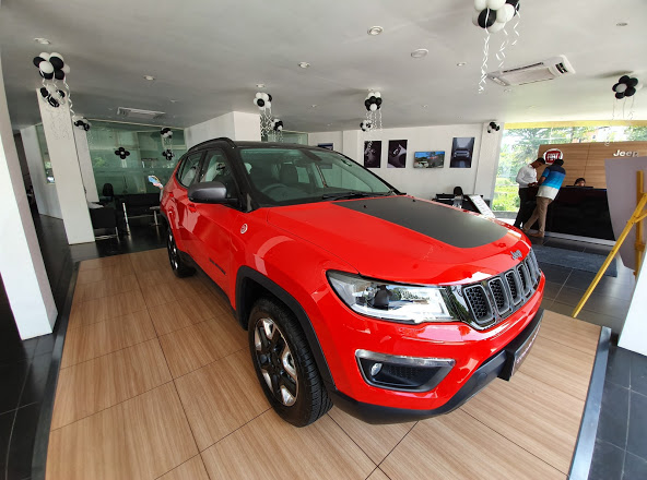 vin g jeeps Alterpit, CAR SHOWROOM,  service in Perumbaikad, Kottayam