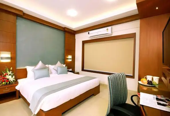 Chrysoberyl Hotel & Convention Centre, 5 STAR HOTEL,  service in Kottayam, Kottayam