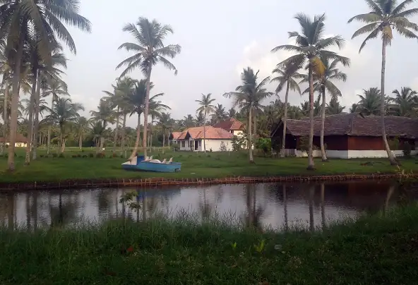 Kumarakom Lagoon, RESORT,  service in Kottayam, Kottayam