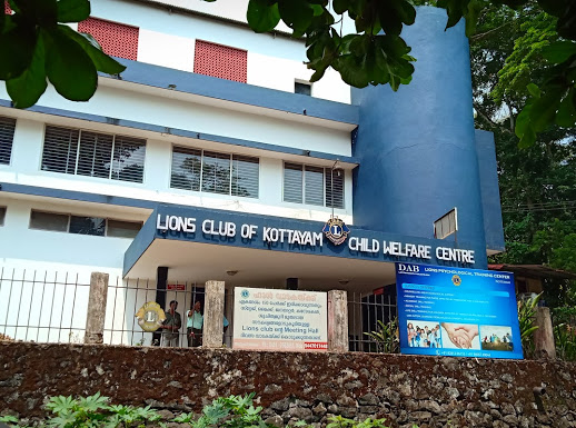 Lions Club of Kottayam, CLUBS,  service in Nagambadam, Kottayam