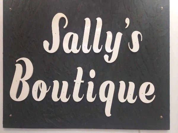 Sally's Boutique, BOUTIQUE,  service in Aluva, Ernakulam