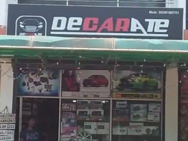Nearest car accessories discount shop near me