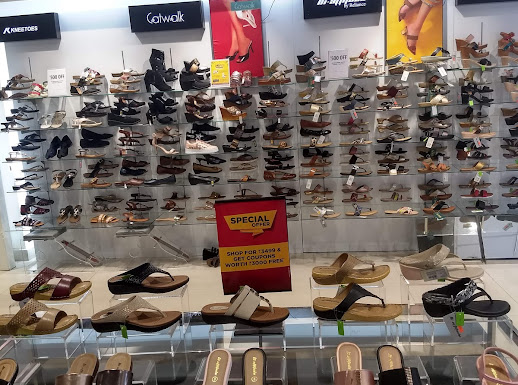 Reliance Footprint, FOOTWEAR SHOP,  service in Kottayam, Kottayam