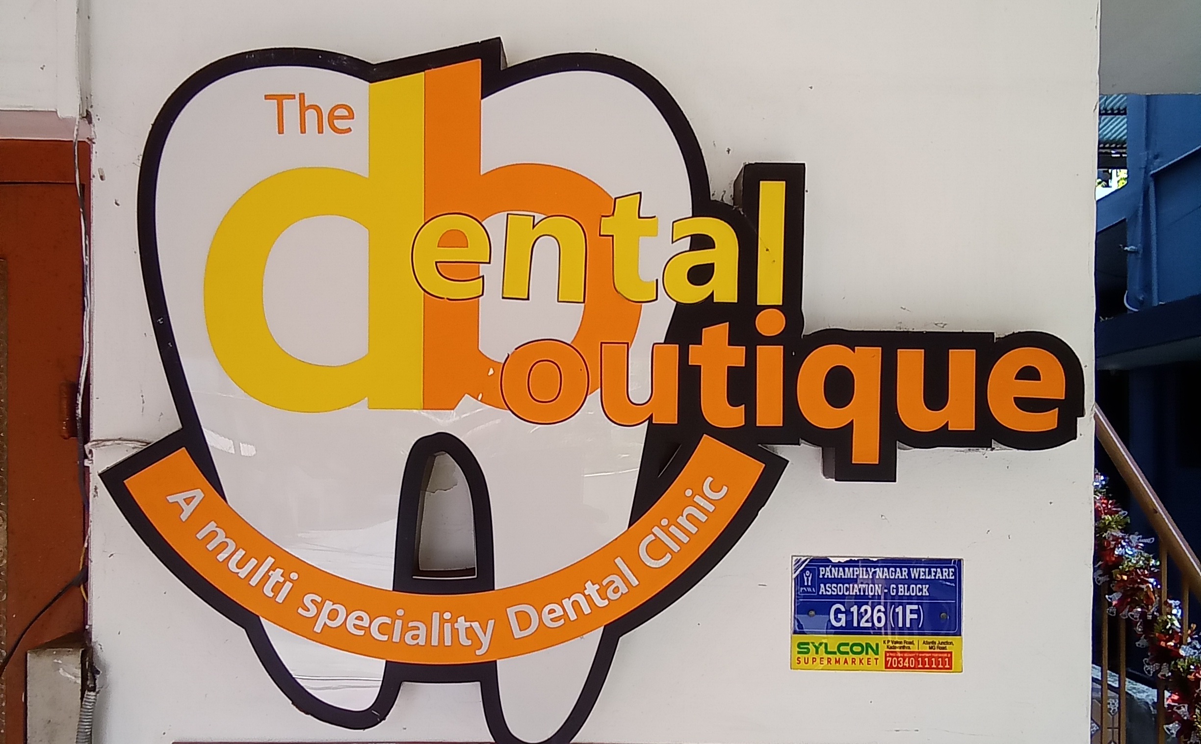 THE DENTAL BOUTIQUE