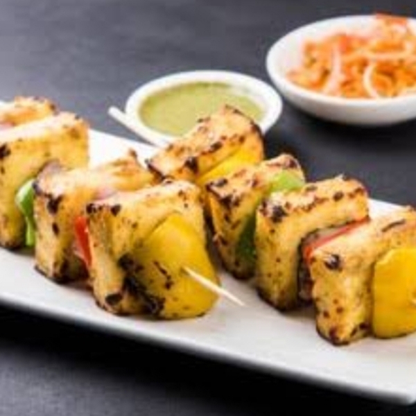 Malai Paneer Tikka  220