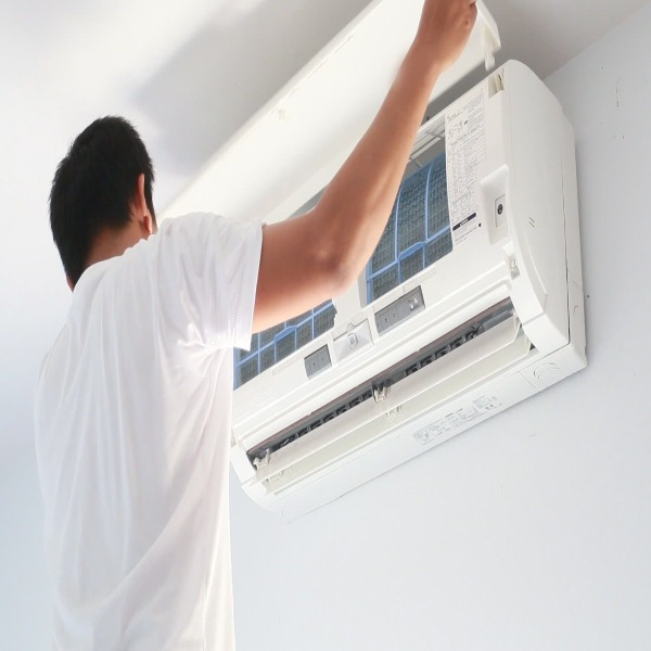 AIR CONDITIONING INSTALLATION