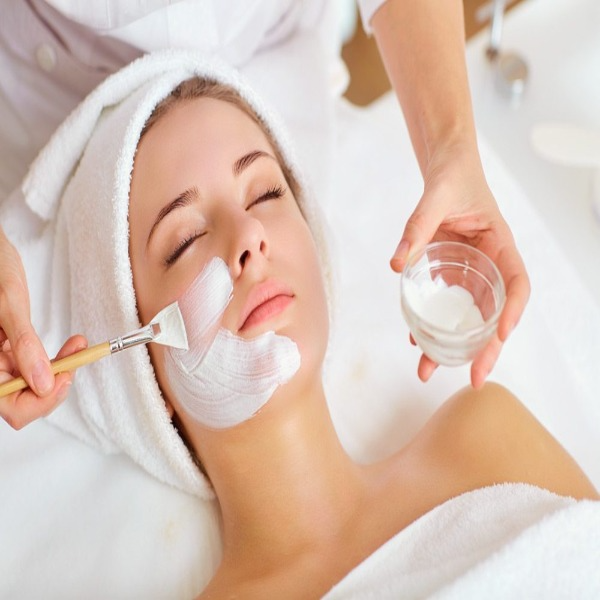 FACIAL WITH TREATMENTS