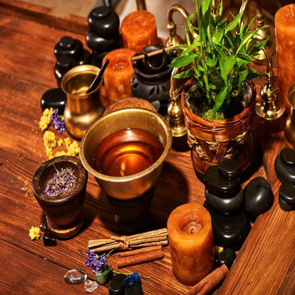 Ayurvedic Oil Massage