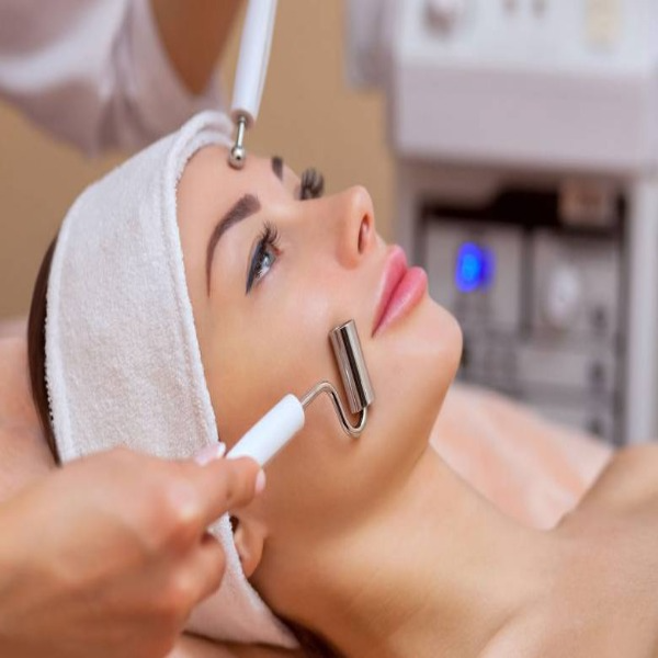 GALVANIC FACIAL