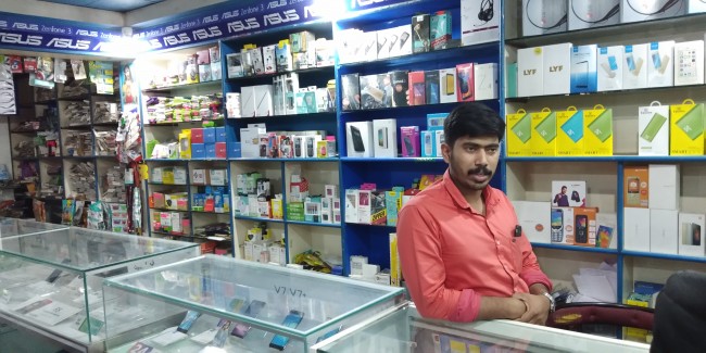 CELL PALACE, MOBILE SHOP,  service in Sulthan Bathery, Wayanad