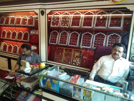 RABIDA JEWELLERY, JEWELLERY,  service in Manjeri, Malappuram