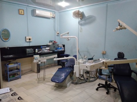 AYSHA DENTAL CLINIC