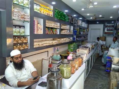 SR ENTERPRISES, DRY FRUITS & CHOCOLATE,  service in Kannur Town, Kannur