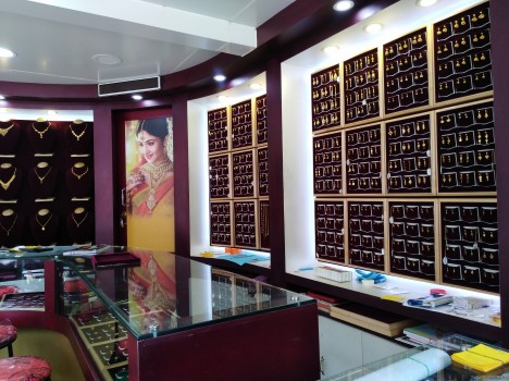 THEKKEKARA GOLD PALACE, JEWELLERY,  service in Kunnamkulam, Thrissur