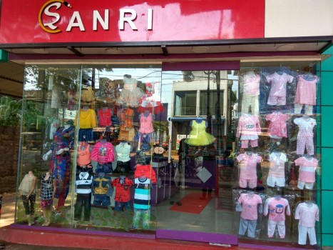 SANRI COLLECTION, LADIES & KIDS WEAR,  service in Mathottam, Kozhikode