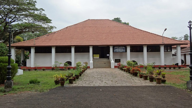 Pazhassiraja Museum  Kozhikode